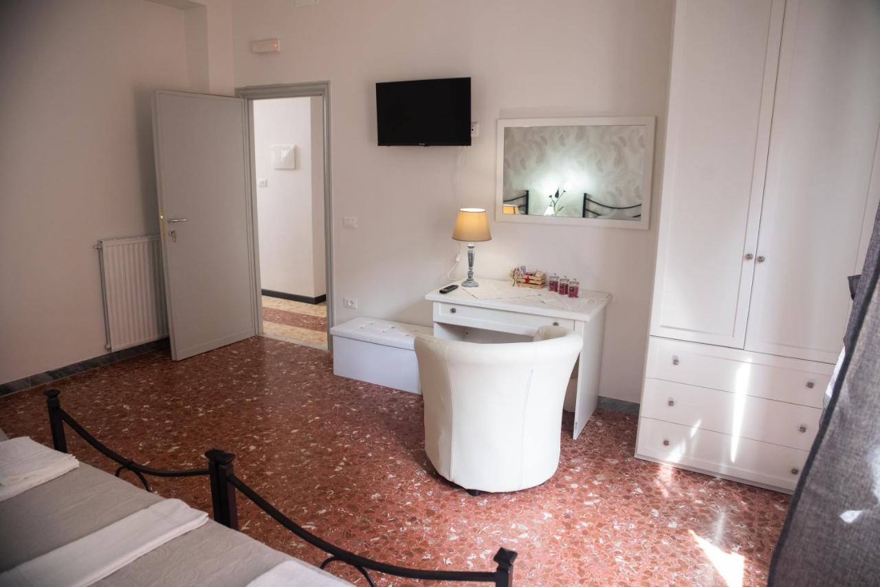 Casa Vacanze Da Gabriella טיבולי מראה חיצוני תמונה